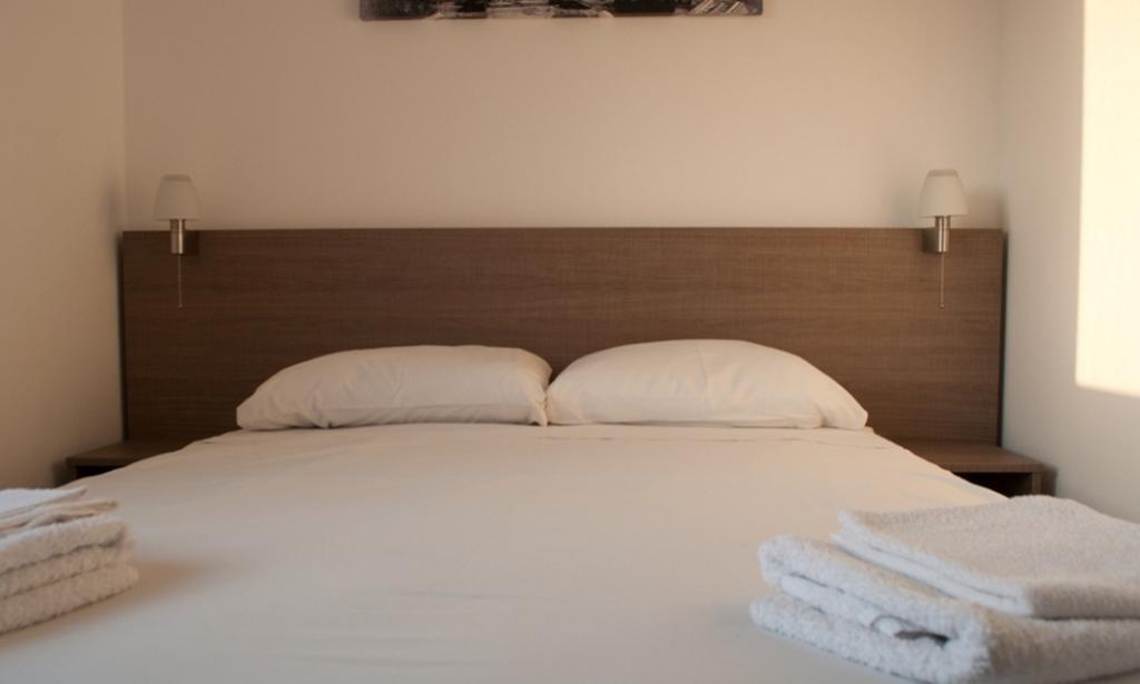 לרנקה St. George Rent Rooms מראה חיצוני תמונה